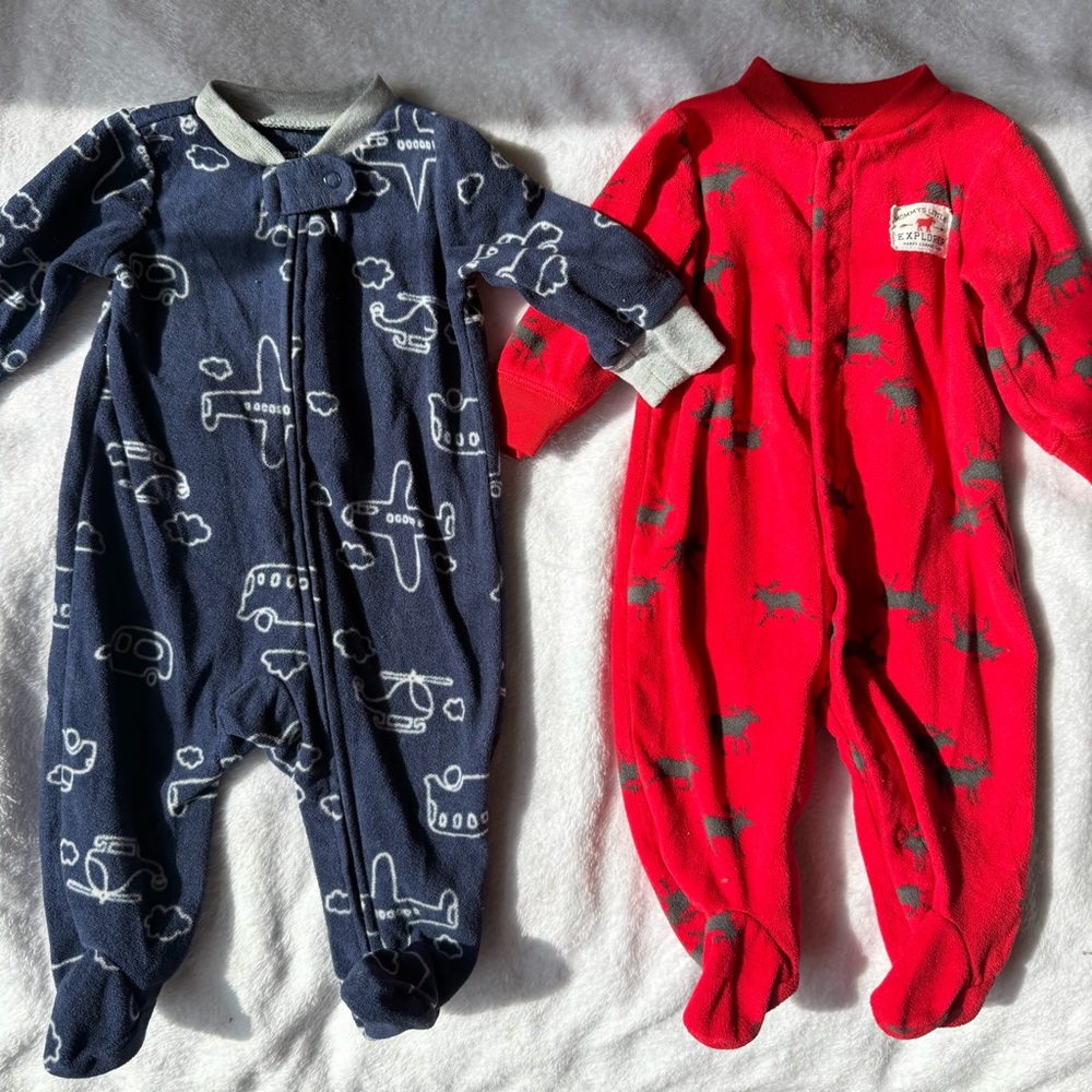 Carter's Navy and Red Footed Pajama Set - Airplanes & Moose